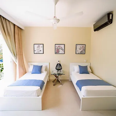 Luxury Private Villas With Pool, Private Beach, Bbq-3